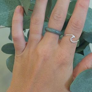Brand New .925 Sterling Silver Pura Vida Wave Ring